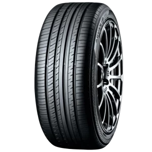 215/55R16 93W YOKOHAMA V552